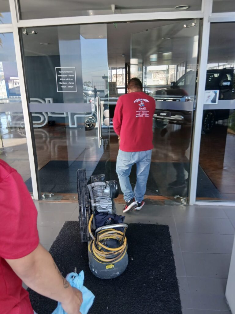 WhatsApp Image 2025-11-08 at 15.31.47 (3)